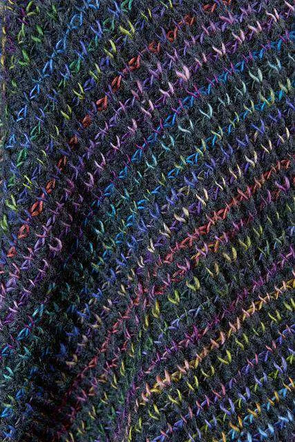 226-34_02 Pillow Lang Yarns Malou Light/Mille Colori Baby by LANGYARNS SWITZERLAND