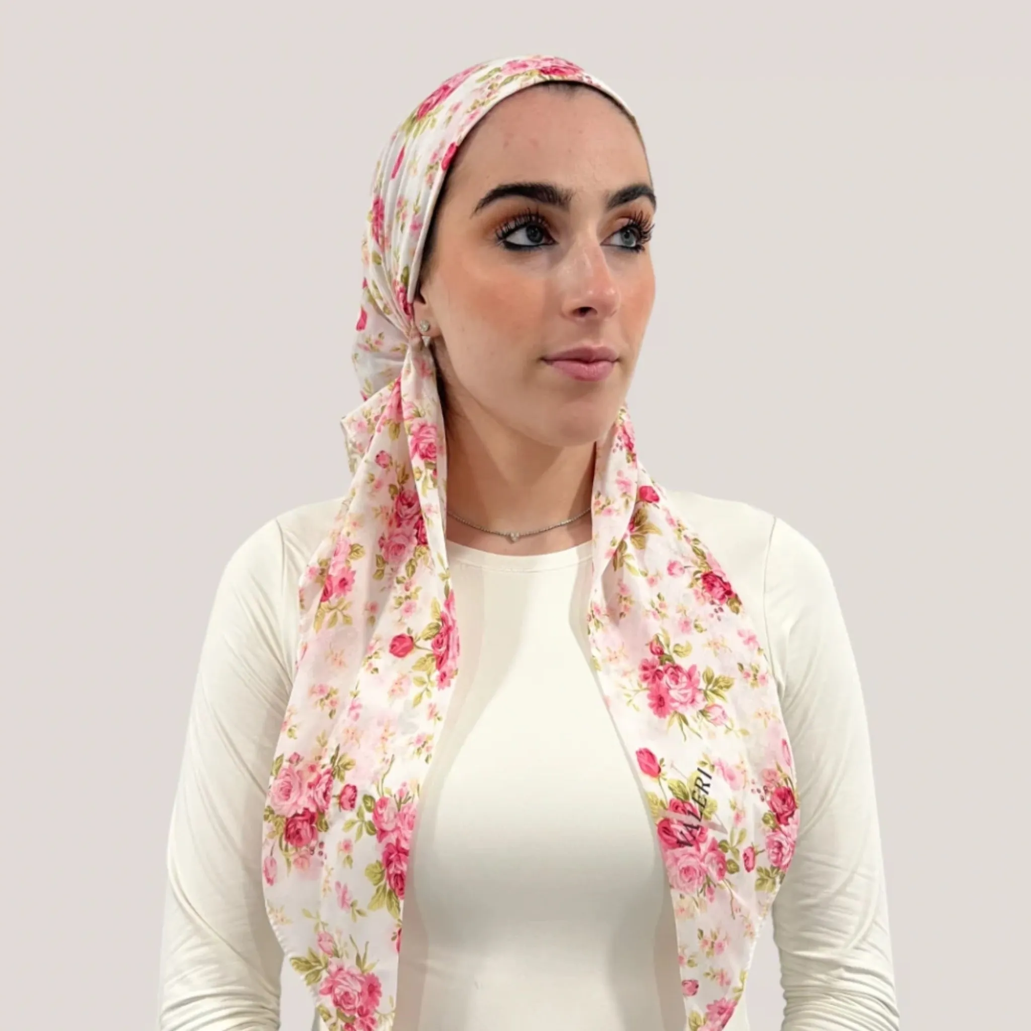 Annesly Headscarf by Valeri Many Styles