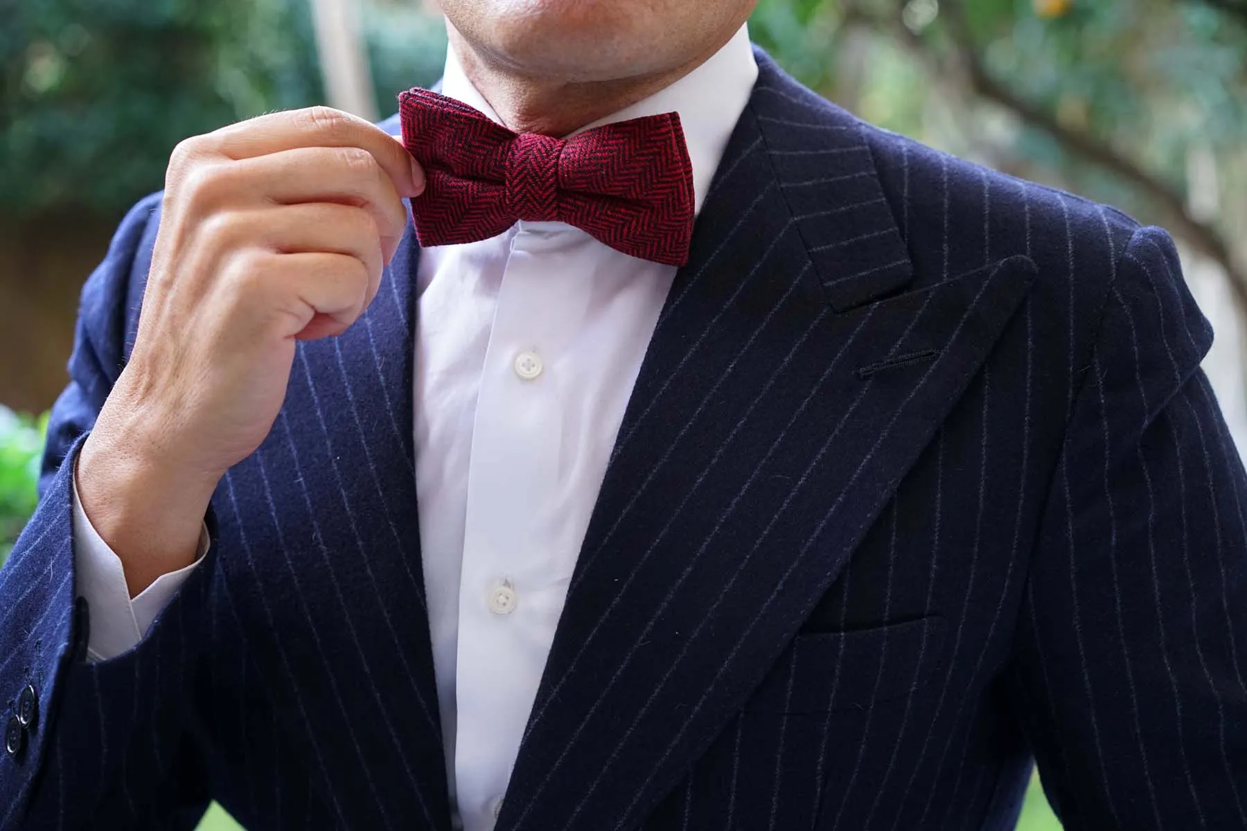 Black & Red Herringbone Wool Bow Tie