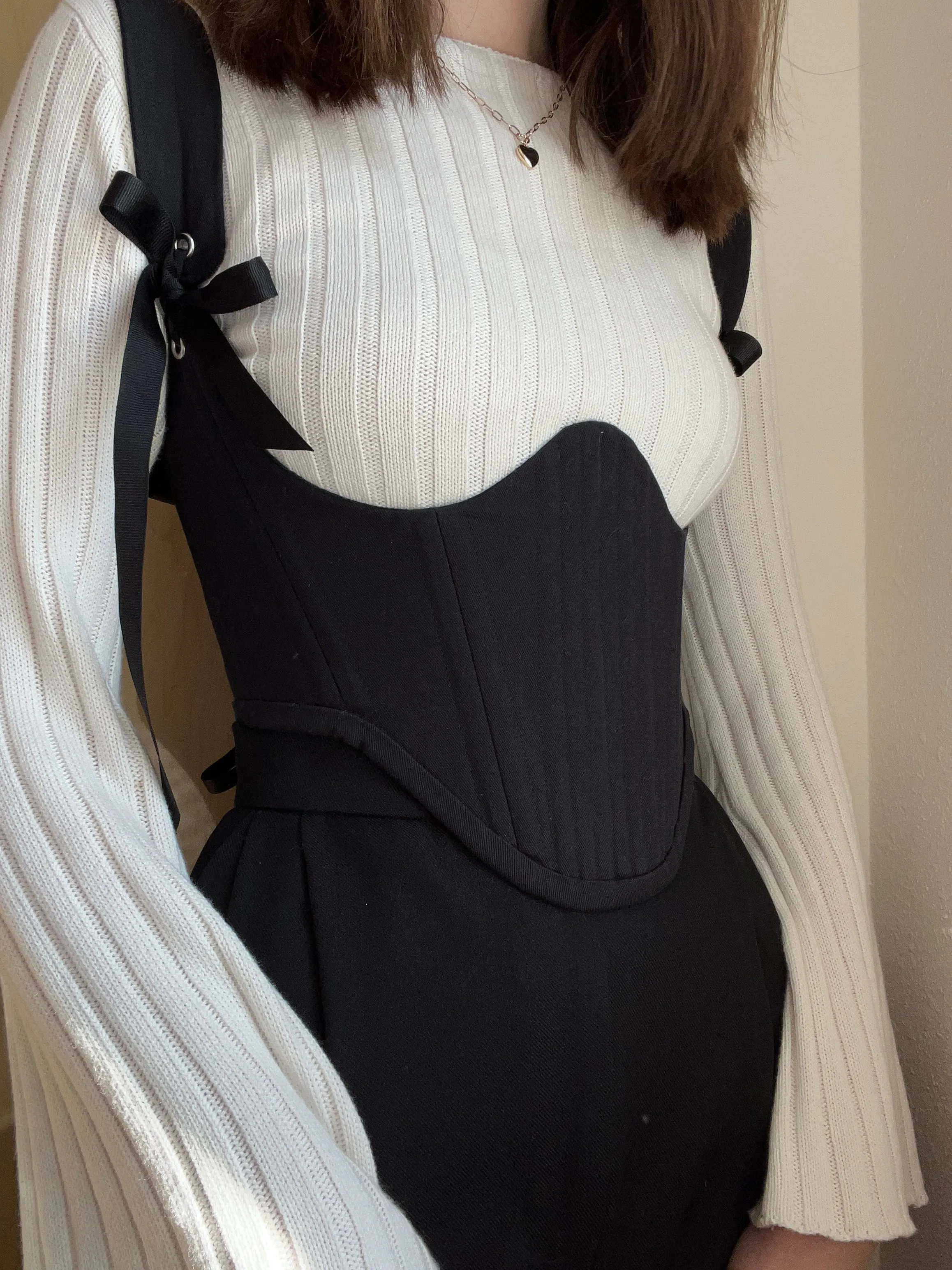Black underbust corsage 🖤