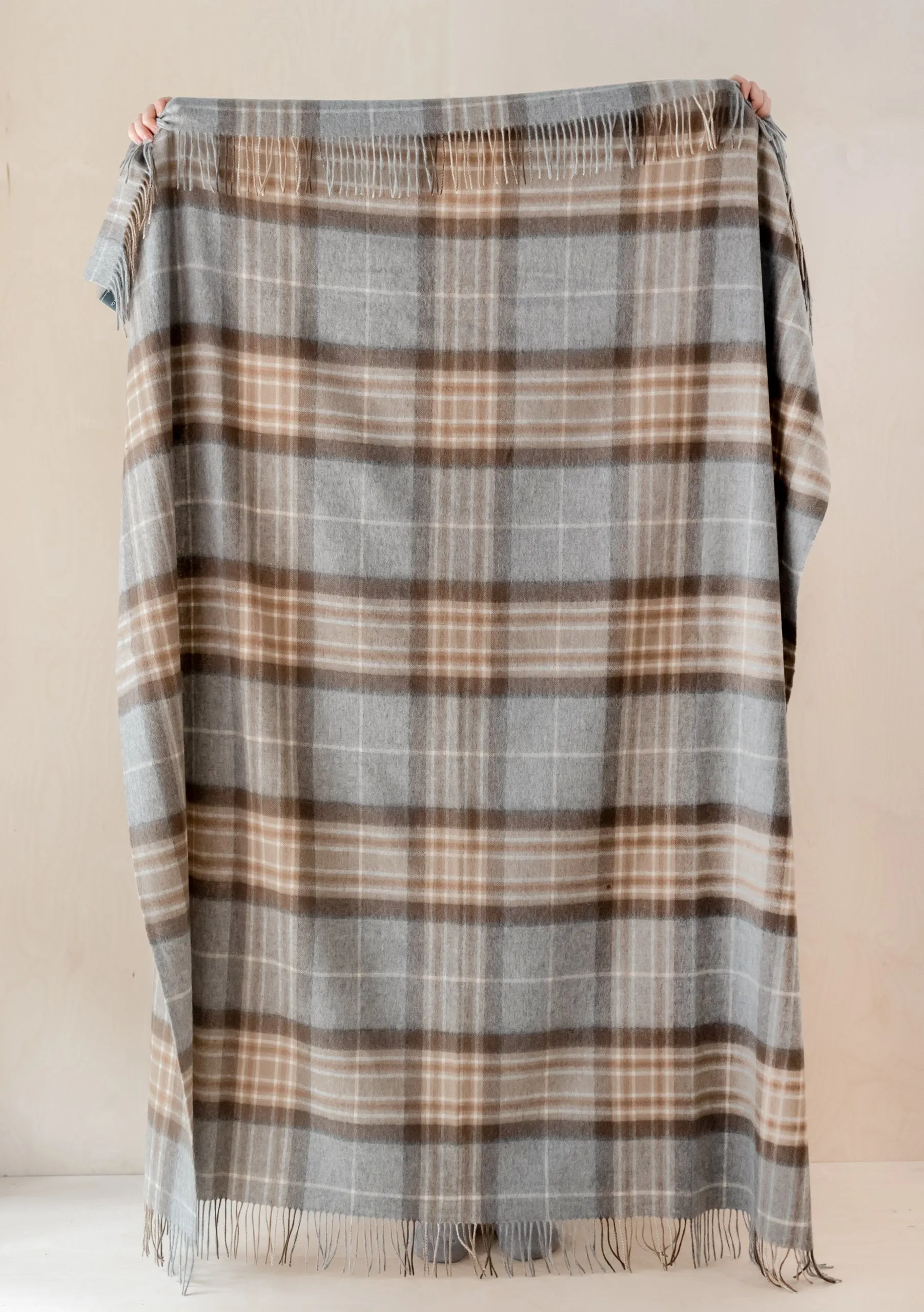 Cashmere Blanket in Mackellar Tartan