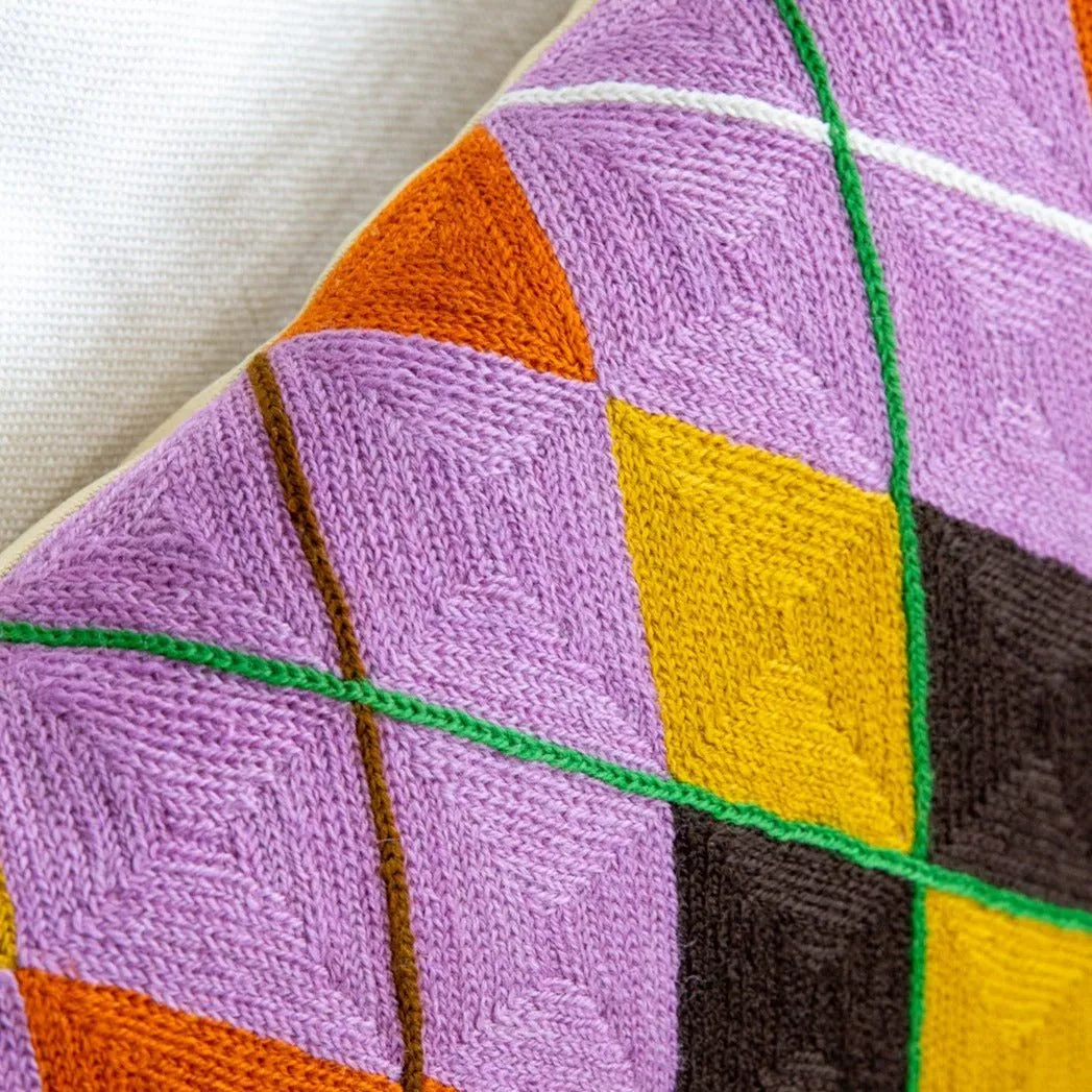 Chattan Pillow