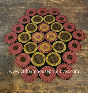 #HSD212139  Primitive "Dakota Red" Design Wool Table Runner