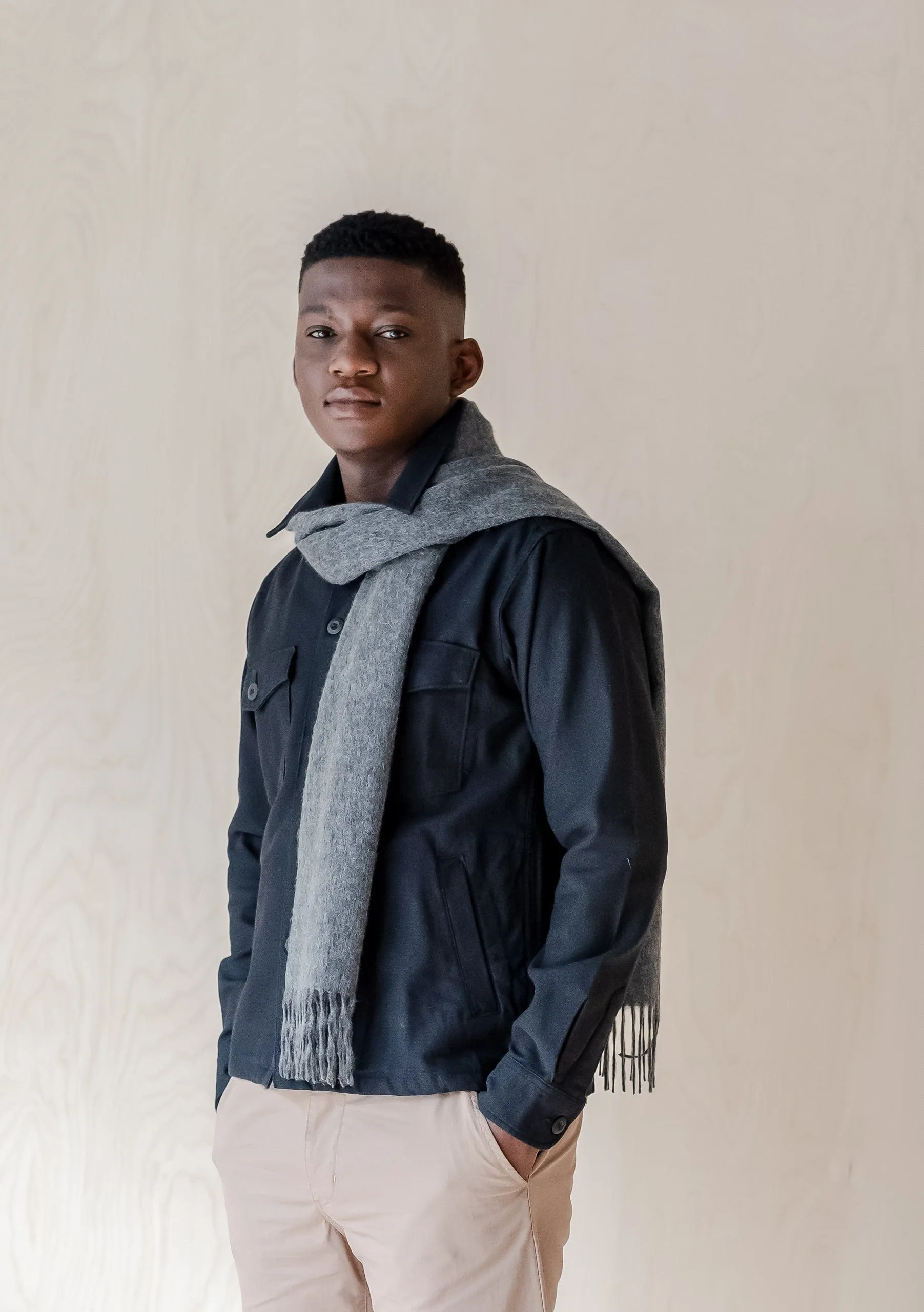 Men's Cashmere Scarf in Charcoal Melange