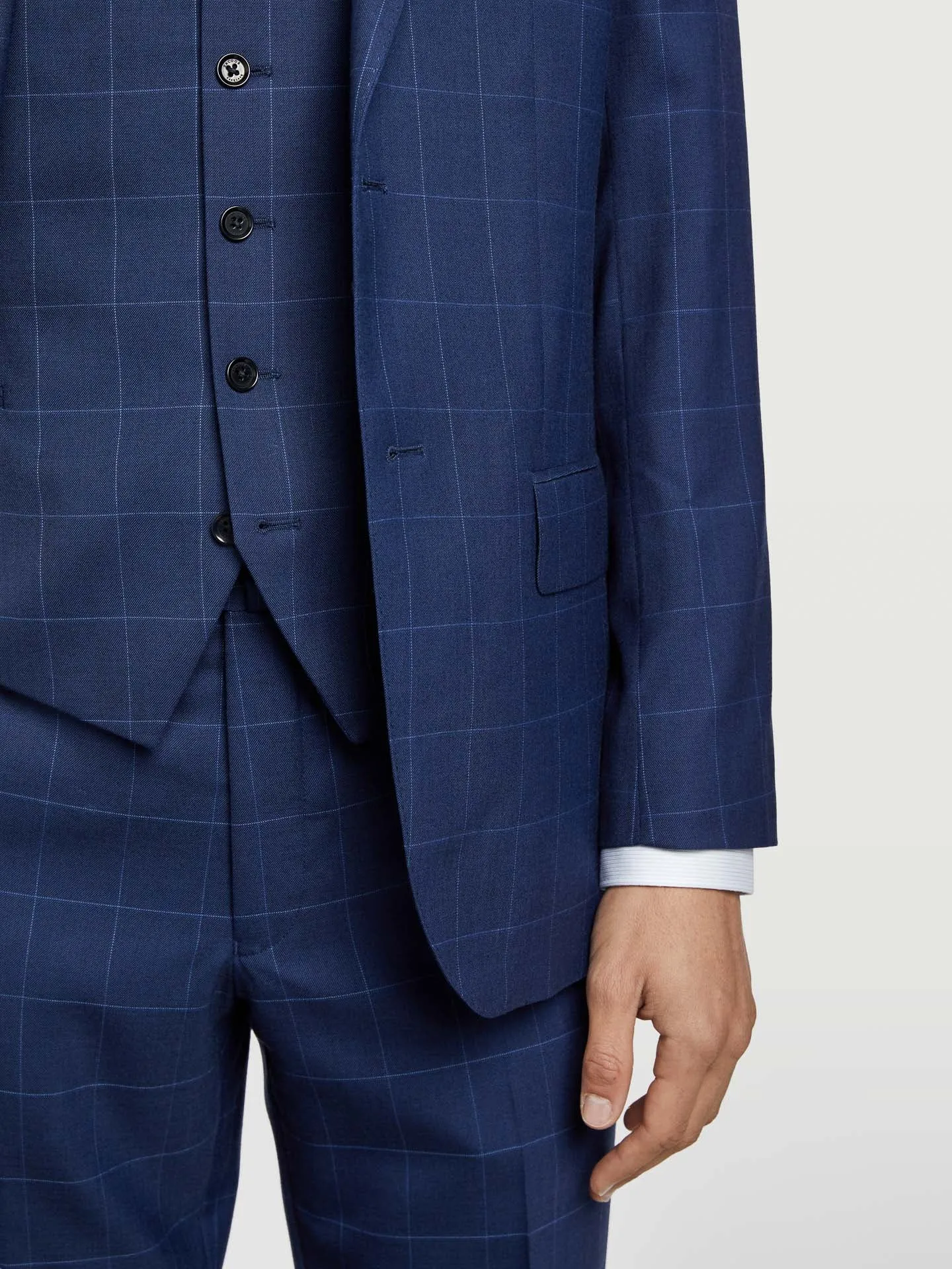 Slim fit windowpane checks 3 pieces suit